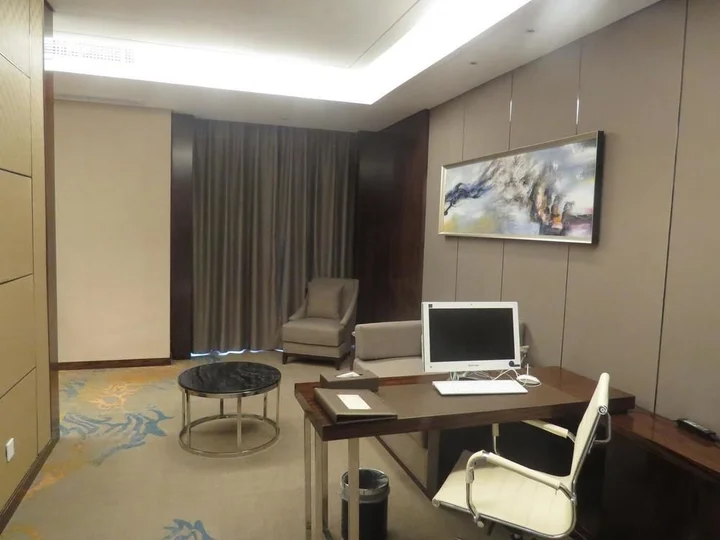 Дэян: Totem Impress Hotel