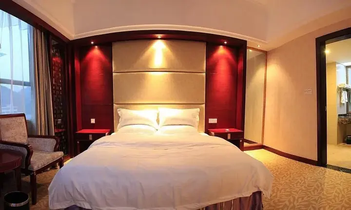 Шаогуань: Danxia Hot Spring Holiday Resort