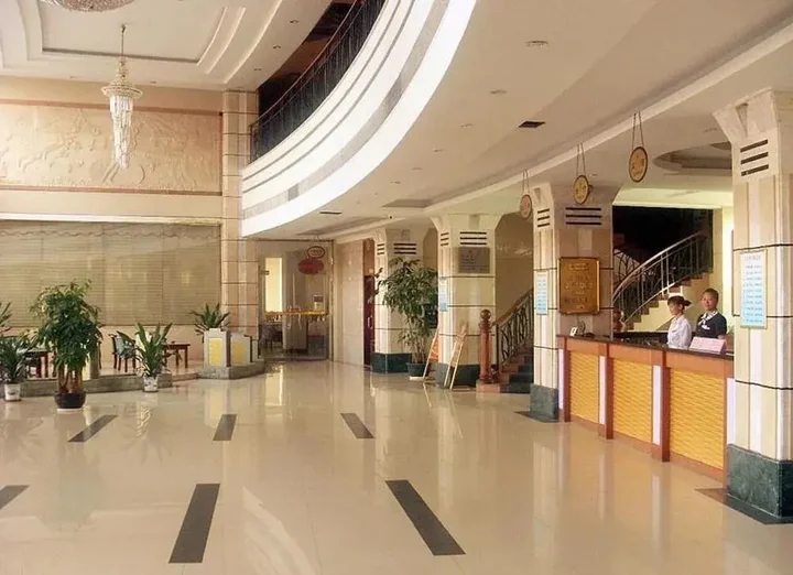 Шаогуань: Danxia Hot Spring Holiday Resort