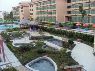 Шаогуань: Danxia Hot Spring Holiday Resort