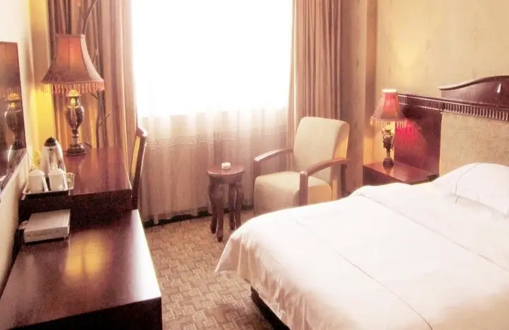 Циньчжоу: Qinzhouwan Zhengyuan Hotel