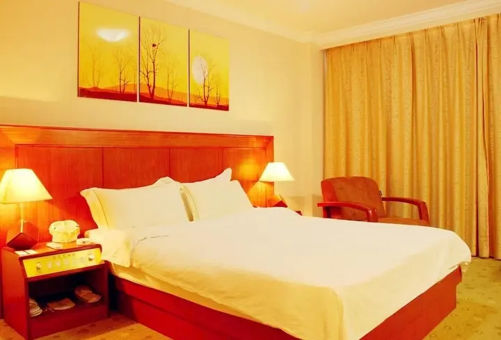 Циньчжоу: Qinzhouwan Zhengyuan Hotel