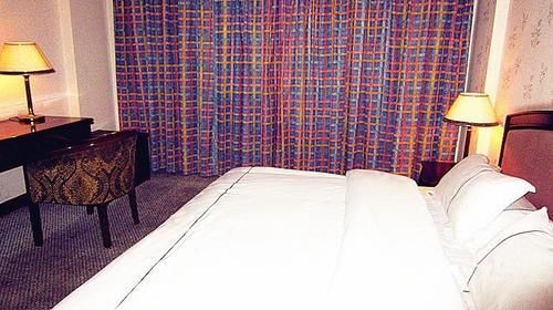 Циньчжоу: Qinzhouwan Zhengyuan Hotel