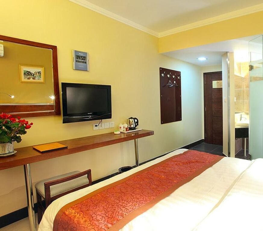 Ji'nan Holy Kerry Business Hotel — фото 1
