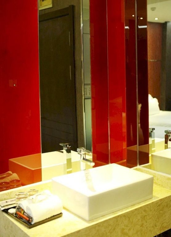Яньцзи: Jinzhou Holiday Hotel Yanji Juzi Street