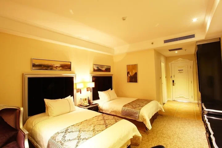 Чжэнчжоу: Shengfeite Garden Hotel