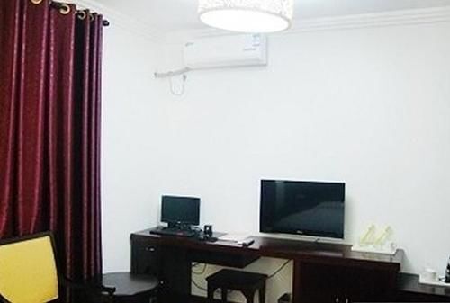 Гуйлинь: Jingfeng Business Hotel