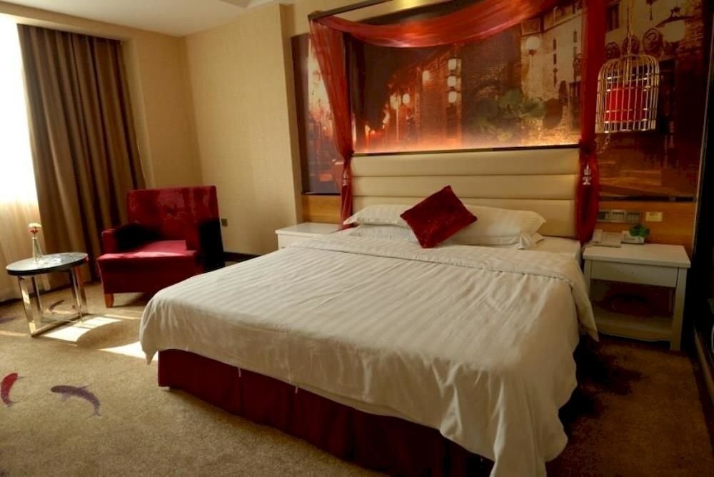 Хэчжоу: Hezhou Joy City Hotel