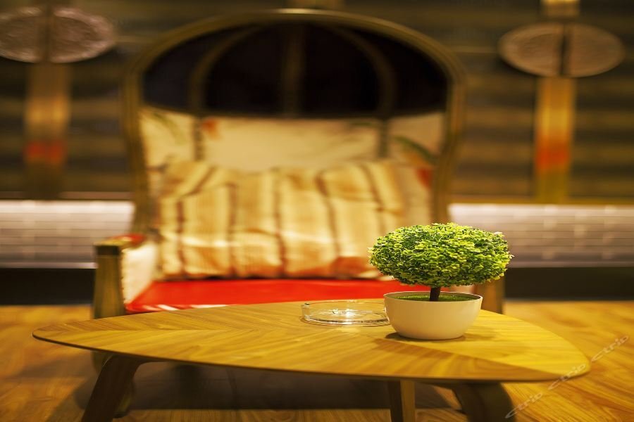 Хэчжоу: Hezhou Joy City Hotel