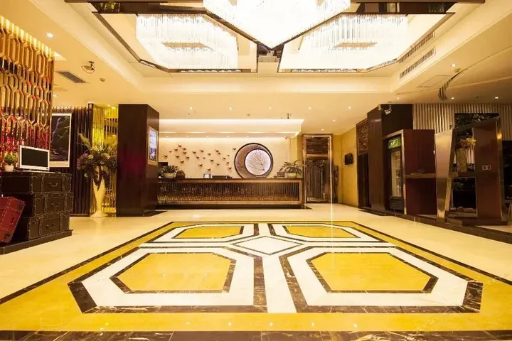 Хэчжоу: Hezhou Joy City Hotel