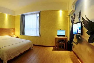 Гуйлинь: Guilin Kalai Film Theme Hotel