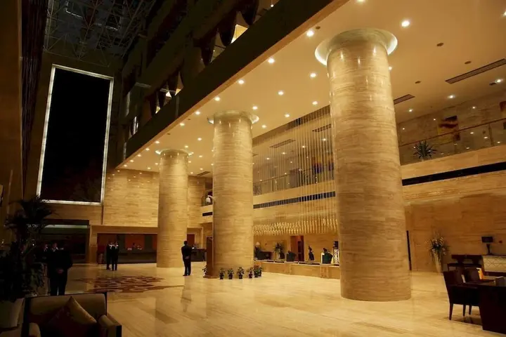 Баоцзи: Joy International Hotel