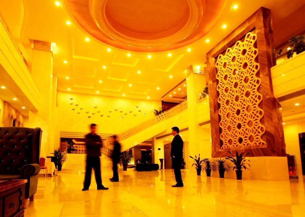 Юйлинь: Yulin Wanyuan International Hotel