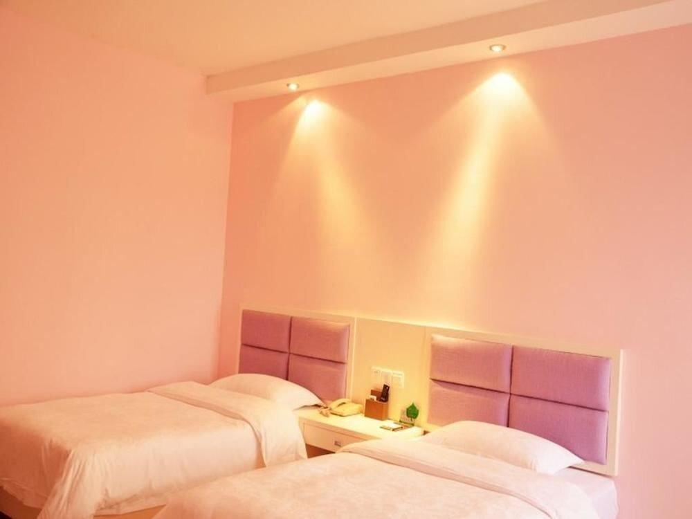 Бэйхай: Purple Attic Holiday Hotel