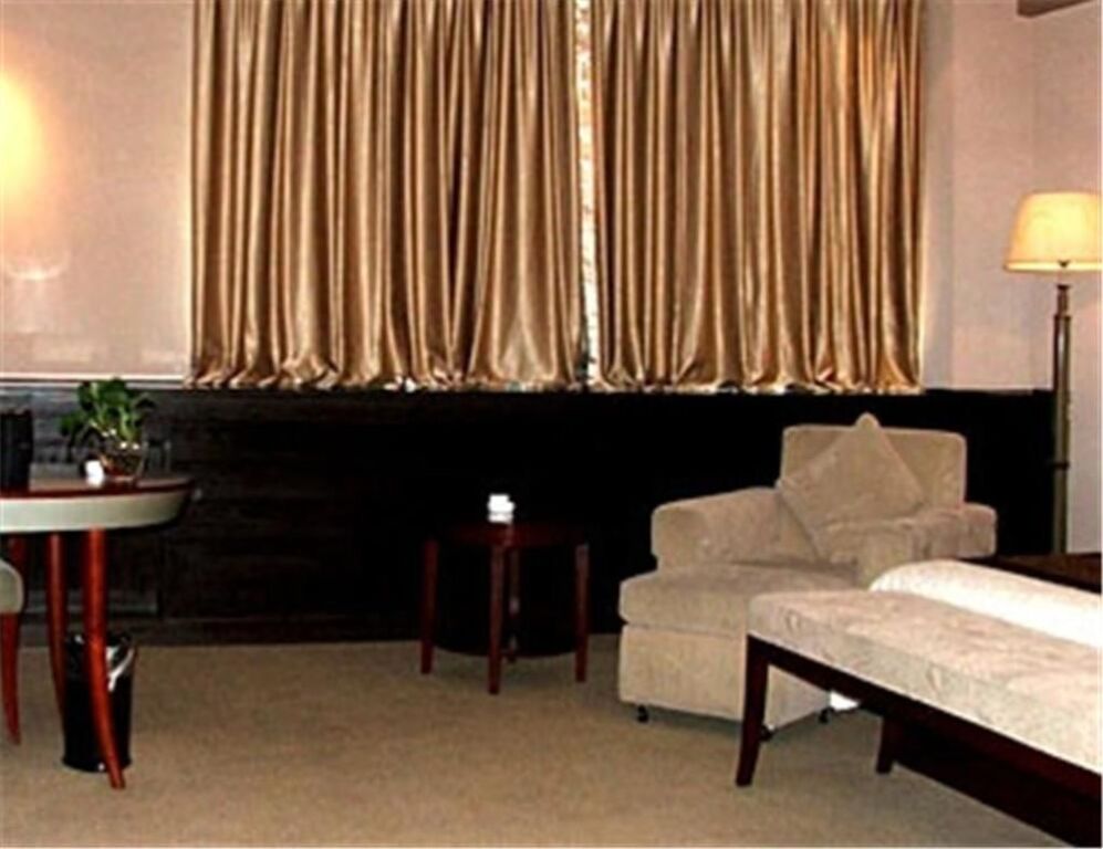 Цзиньхуа: Jinhua Liyuan Business Hotel