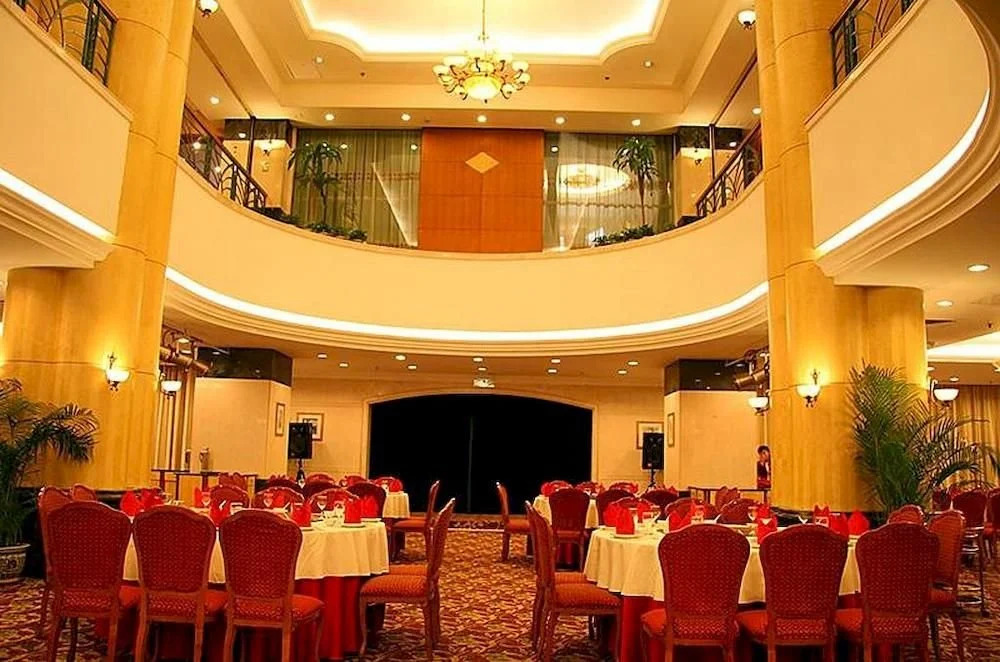 Чунцин: Garden Hotel - Chongqing