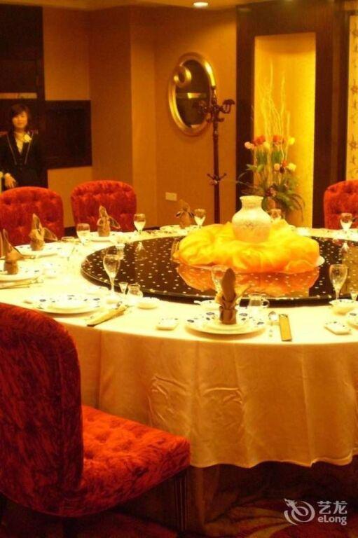 Тайчжоу: Lvjing International Hotel