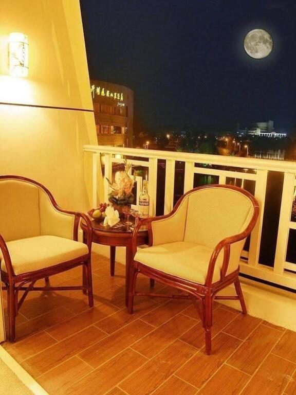 Чанша: Dolton Resort Tongshenhu Hotel - Changsha