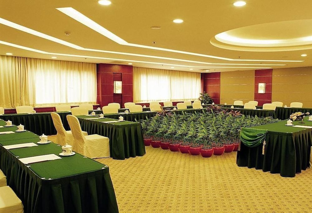 Чанша: Dolton Resort Tongshenhu Hotel - Changsha