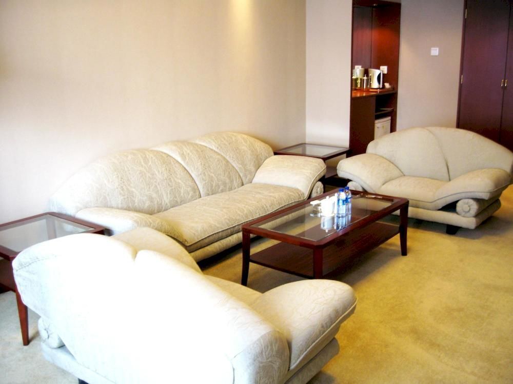 Цзилинь: Crystal Hotel - Jilin