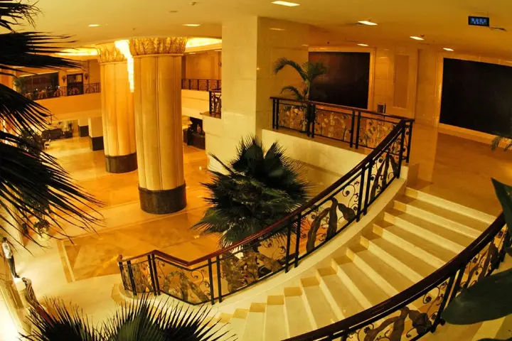 Таншань: Tangshan Jinjiang International Hotel - Tangshan