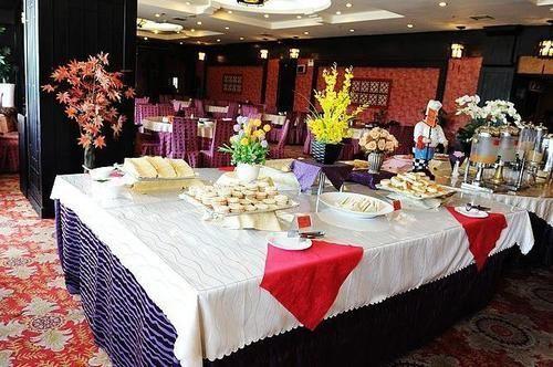 Шангри-Ла: Shangri-la Longfengxiang Hotel