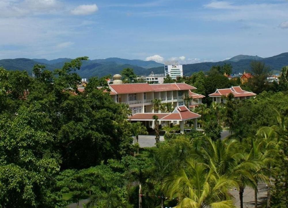Цзинхун: New Tai Garden Hotel