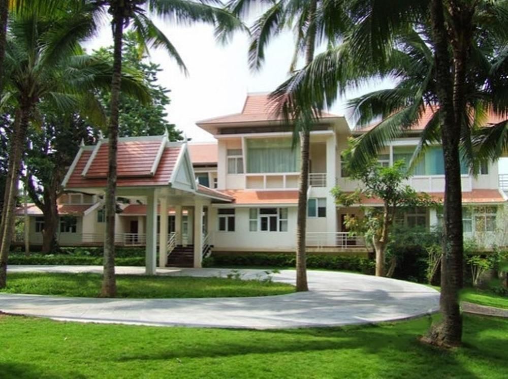 Цзинхун: New Tai Garden Hotel