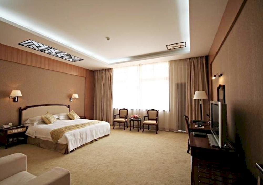Цзинхун: New Tai Garden Hotel