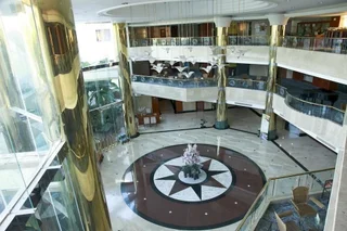 Цзинхун: New Tai Garden Hotel