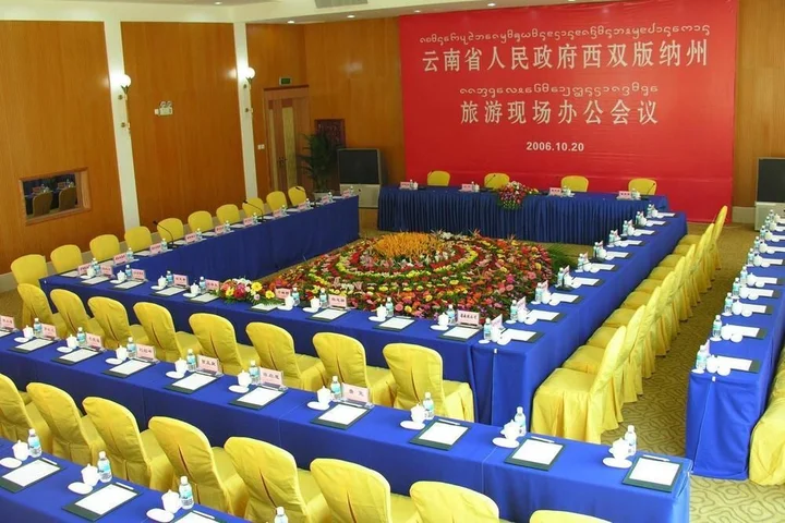 Цзинхун: New Tai Garden Hotel