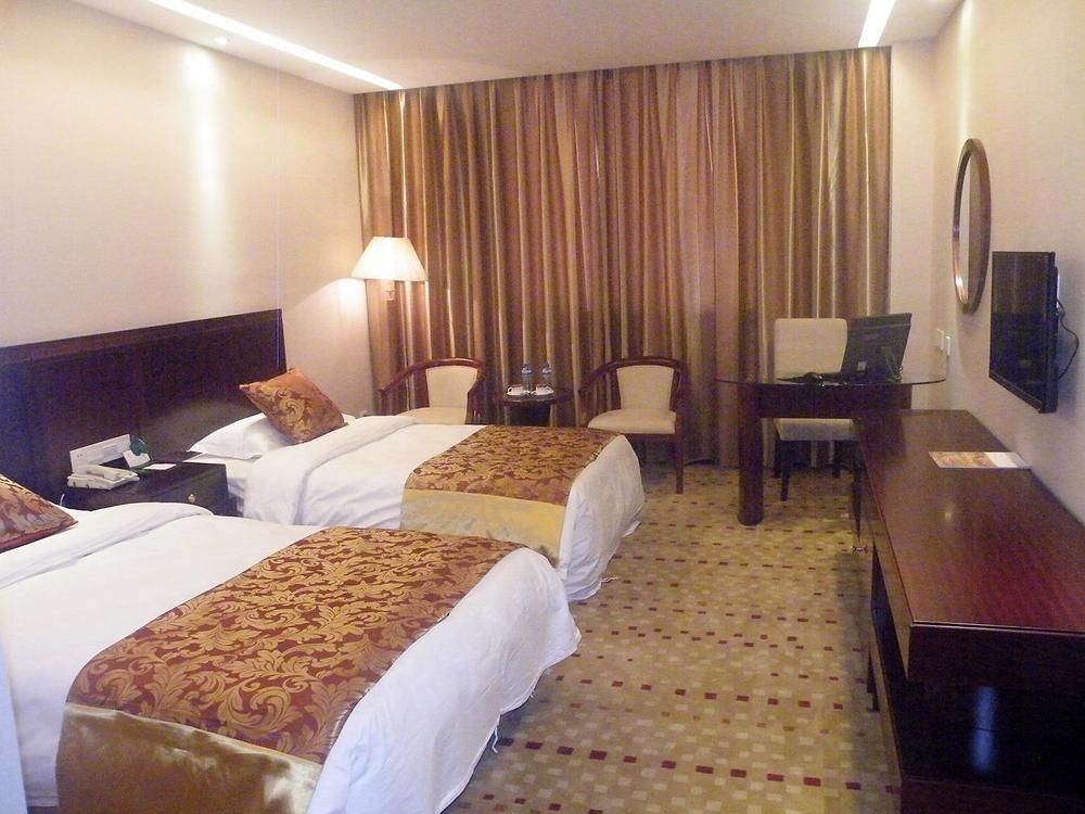 Кайфын: Henan Jinyuan Hotel