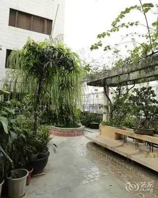 Гуанчжоу: Yile Hotel