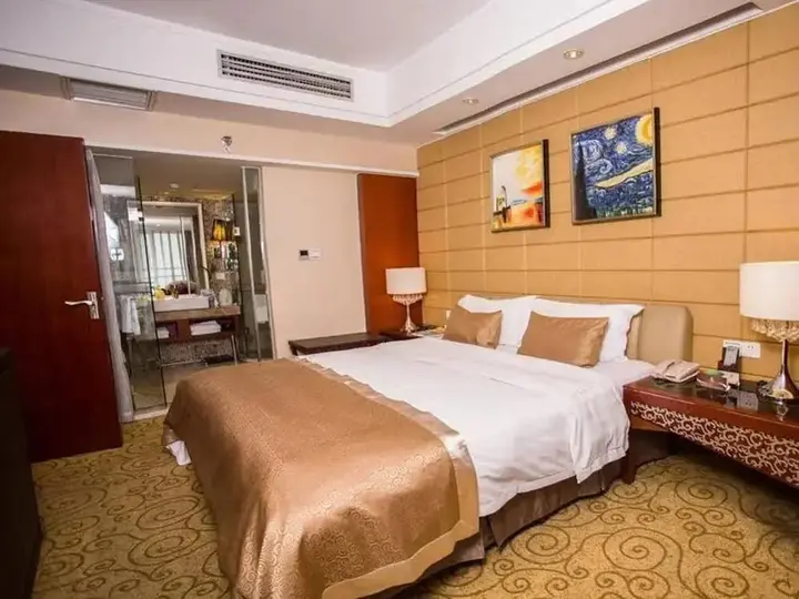 Чэнду: Chengdu Kinfu Center Hotel