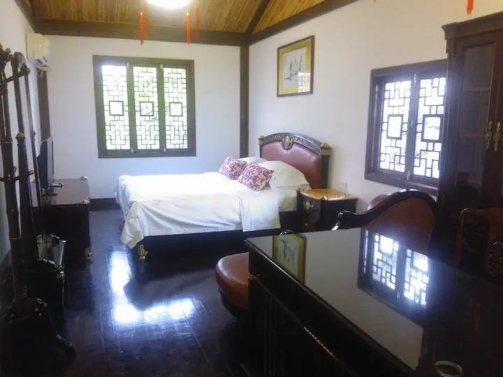 Шаоксинг: Shaoxing Dynasty Hotel