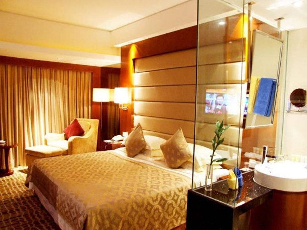 Шаоксинг: Shaoxing Dynasty Hotel