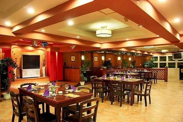 Шаоксинг: Shaoxing Dynasty Hotel