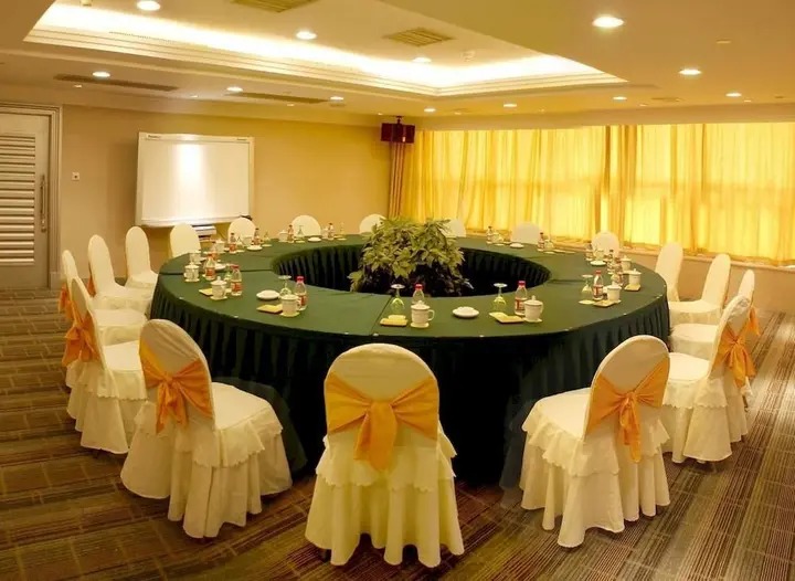 Шаоксинг: Shaoxing Dynasty Hotel