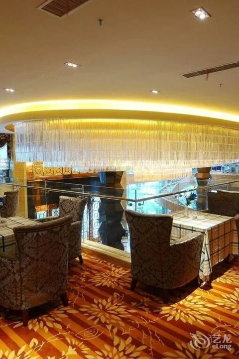 Гуйлинь: Dazheng Hot Spring Holiday