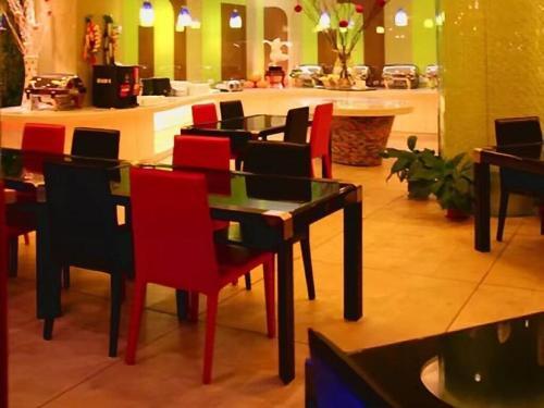 Ухань: Tomolo Hotel Wuzhan Branch
