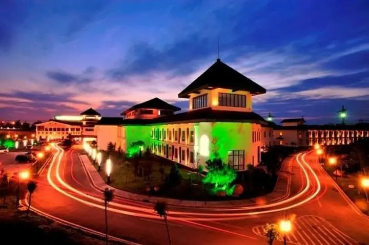 Шицзячжуан: Guoyu Hotspring Holiday Hotel