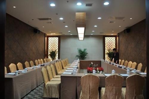 Шицзячжуан: Guoyu Hotspring Holiday Hotel