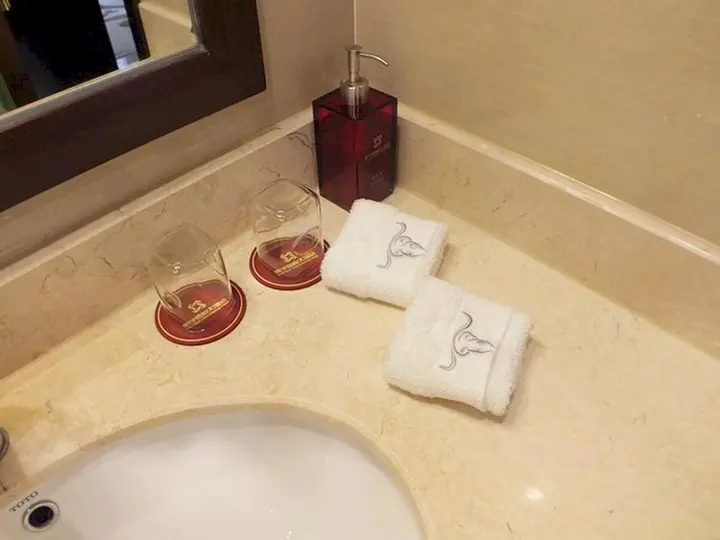 Цзючжайгоу: Sanroyal International Hotel
