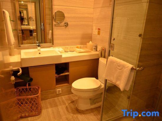 Чжэньцзян: Mingdu Hotel