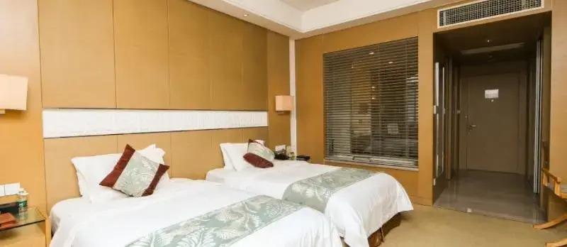 Чжэньцзян: Mingdu Hotel