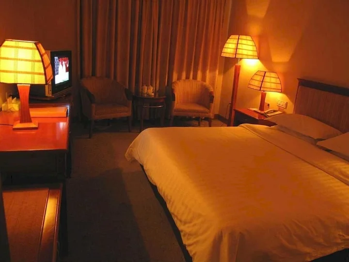 Яньцзи: Dazhou Hotel - Yanji