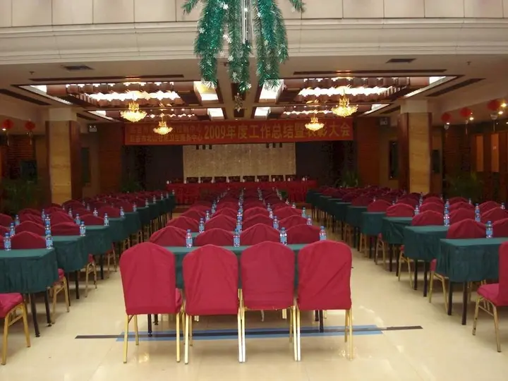 Яньцзи: Dazhou Hotel - Yanji