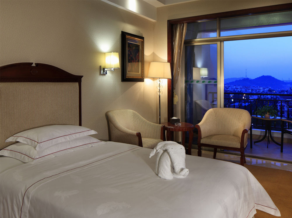 Шаогуань: Shaoguan Country Garden Phoenix Hotel
