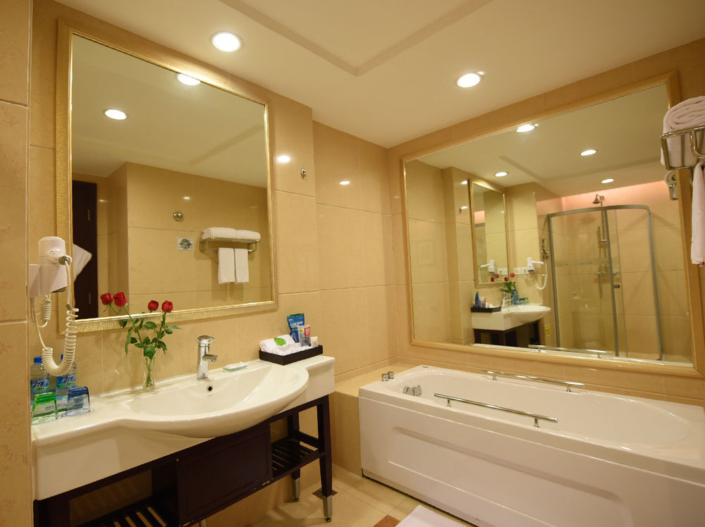 Шаогуань: Shaoguan Country Garden Phoenix Hotel
