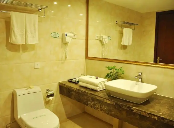 Пекин: Anzhen Plaza Hotel - Beijing